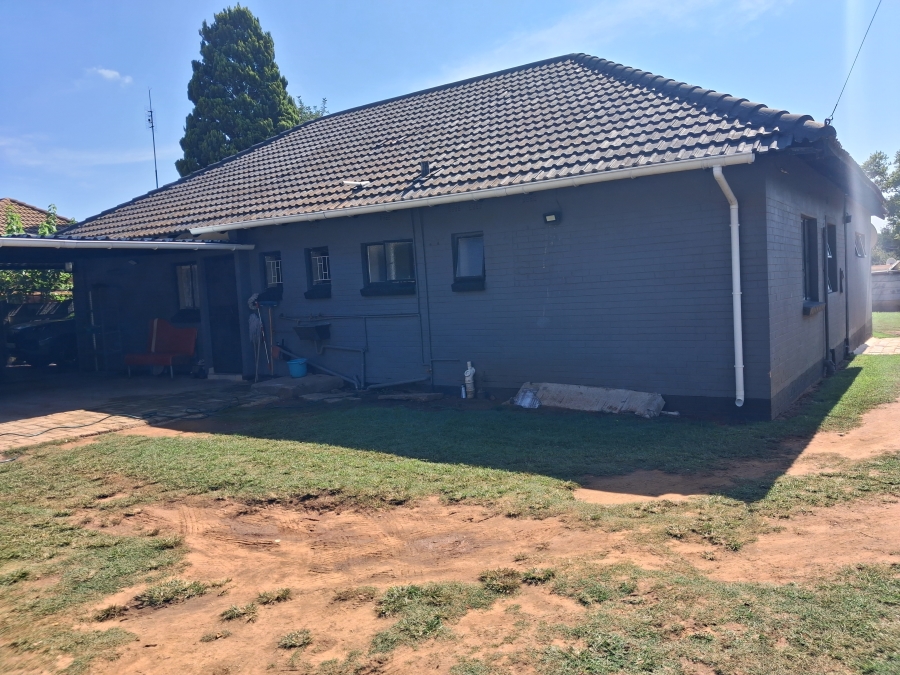 3 Bedroom Property for Sale in Stilfontein Ext 3 North West